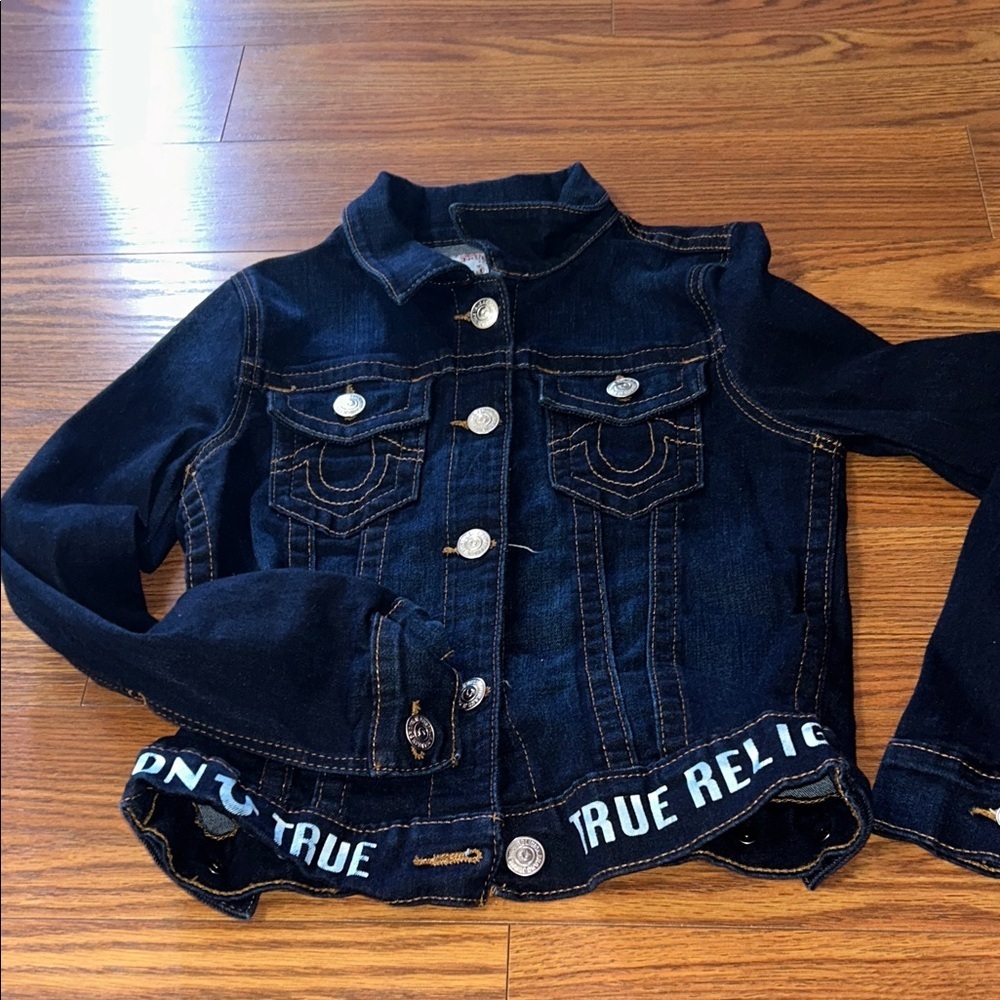 Y2K True Religion Women’s  Denim Trucker Jacket All Around Logo-Dark Blue XSmall